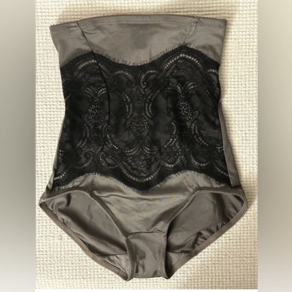 Maidenform Flexees High Waist Sculpting Brief Ultra Firm Gray Black Lace Sz M